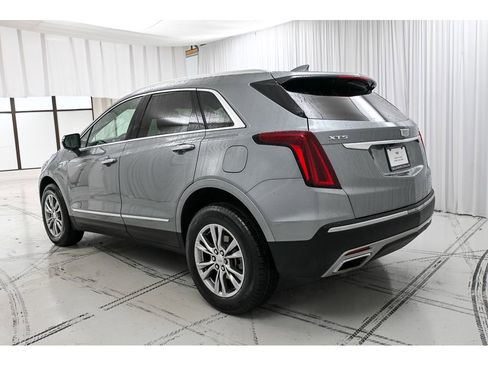 Used 2023 Cadillac XT5 Premium Luxury image 5