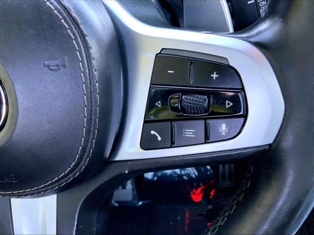 Used 2019 BMW X7 xDrive50i w/ M Sport Package AWD/4WD image 18