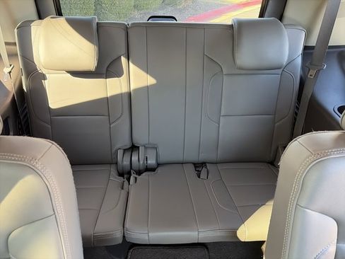 Used 2018 GMC Yukon Denali w/ Open Road Package image 17