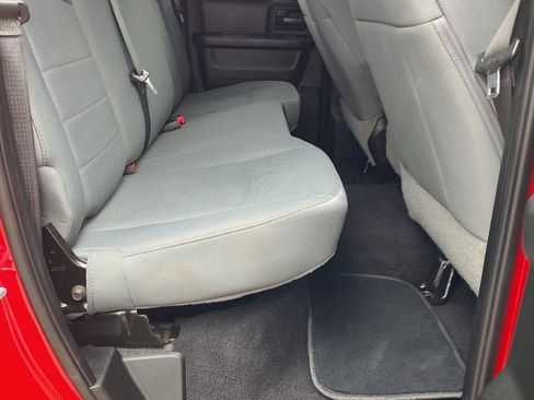 Used 2019 RAM 1500 Express w/ Express Value Package AWD/4WD image 20