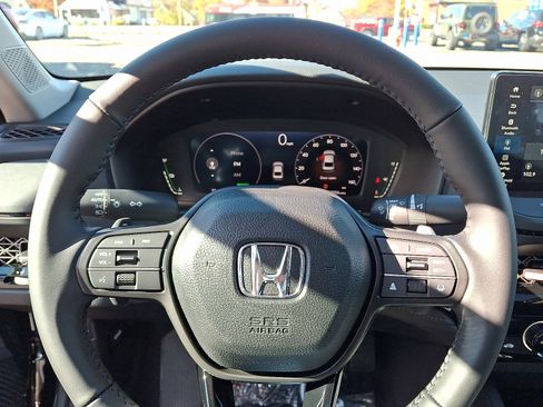 New 2025 Honda Accord EX-L image 9