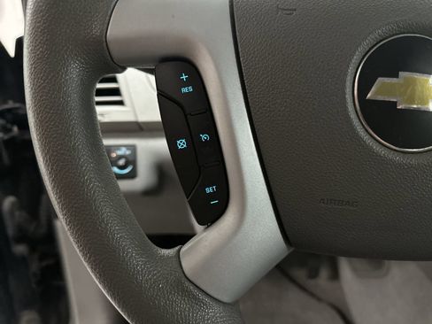 Used 2012 Chevrolet Traverse LS FWD image 36