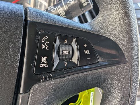 Used 2017 GMC Terrain SLE image 20