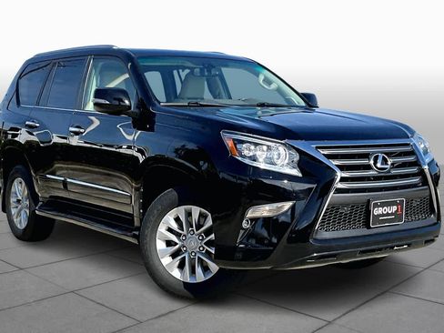 Used 2015 Lexus GX 460 image 2