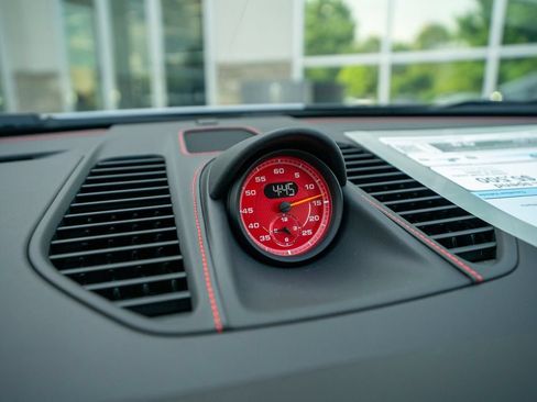 Used 2018 Porsche 911 GT2 RS RWD image 49