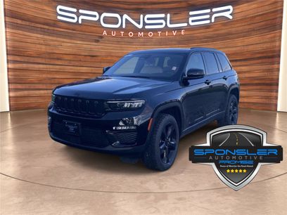 Used 2023 Jeep Grand Cherokee Limited w/ Black Appearance Package