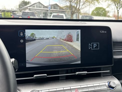 Used 2025 Hyundai Kona SEL image 16