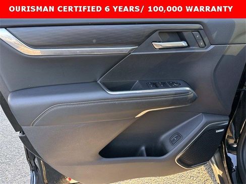 Certified 2025 GMC Acadia Elevation image 17