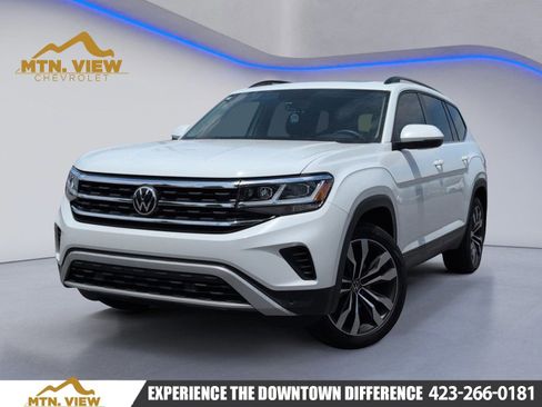 Used 2022 Volkswagen Atlas SE w/ Panoramic Sunroof Package FWD image 1