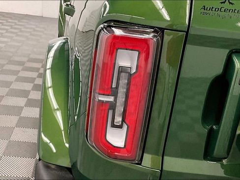 Used 2025 Ford Bronco Outer Banks image 32