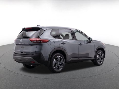 Used 2025 Nissan Rogue SV AWD/4WD image 9