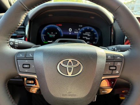 Used 2026 Toyota Camry XSE w/ Premium Plus Package FWD image 17