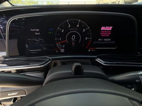 Certified 2023 Cadillac Escalade V AWD/4WD image 23