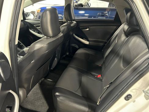 Used 2013 Toyota Prius Four FWD image 13