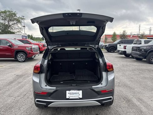 Used 2023 Buick Encore GX Preferred w/ Cold Weather Comfort Package AWD/4WD image 22