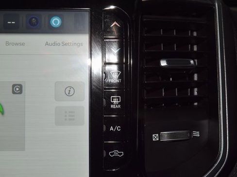 Used 2024 RAM 5500 SLT w/ Quick Order Package 2YG SLT image 28