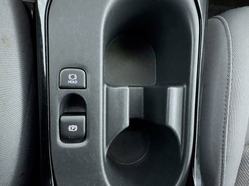 Used 2023 Toyota Corolla SE FWD image 38