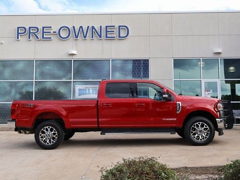 Used 2022 Ford F350 Lariat w/ Lariat Value Package image 2