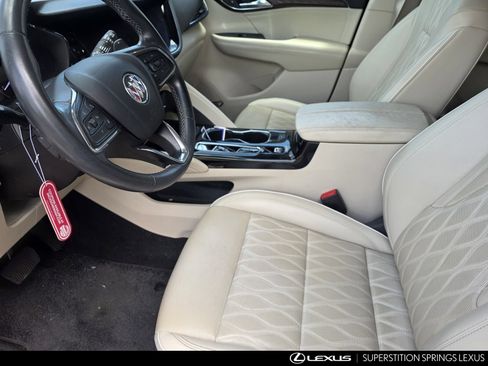 Used 2022 Buick Envision Avenir w/ Technology Package II FWD image 9