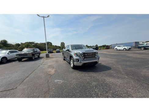 Certified 2020 GMC Sierra 1500 SLT w/ SLT Premium Package AWD/4WD image 2