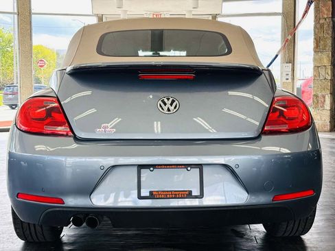 Used 2019 Volkswagen Beetle 2.0T Final Edition SEL FWD image 9