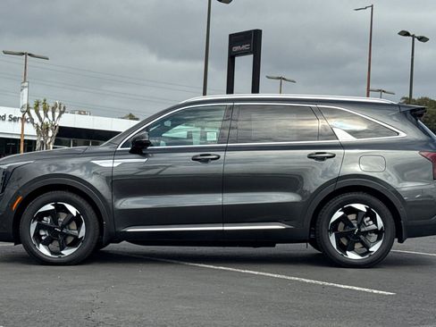 New 2025 Kia Sorento SX Prestige image 8