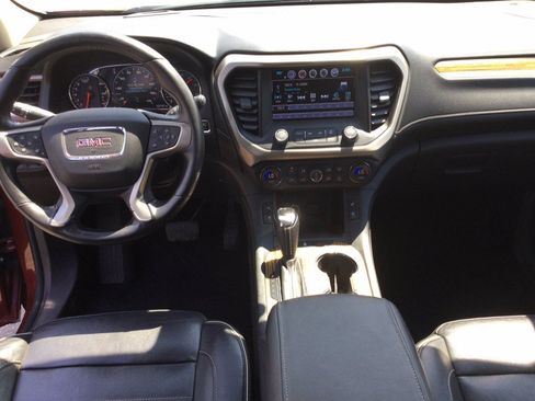 Used 2017 GMC Acadia Denali w/ Technology Package AWD/4WD image 21