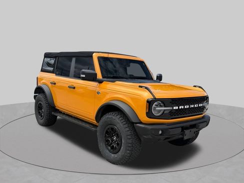 Certified 2022 Ford Bronco Wildtrak AWD/4WD image 9