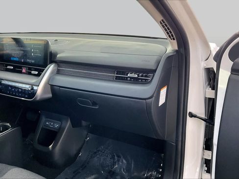 Certified 2026 Hyundai Ioniq 5 SE RWD image 18