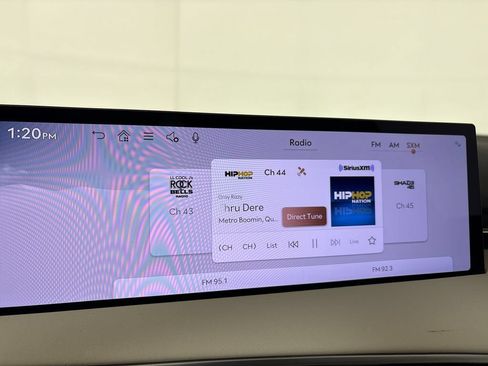 New 2026 Genesis GV70 2.5T Select AWD/4WD image 12