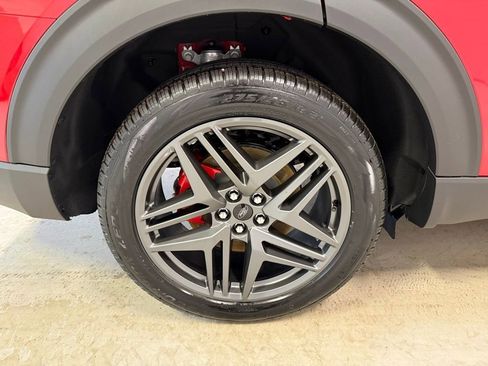 New 2026 Ford Explorer ST-Line w/ ST-Line Street Pack image 11