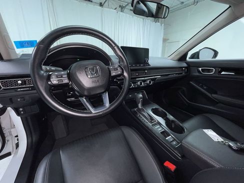 Used 2024 Honda Civic EX-L image 13