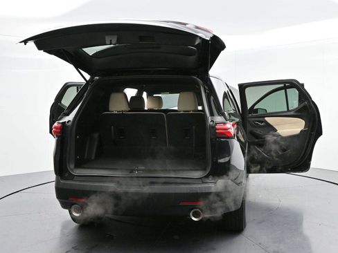 Used 2023 Chevrolet Traverse LS w/ Safety Package image 41