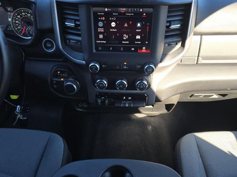 Used 2024 RAM 2500 Big Horn w/ Safety Group image 9