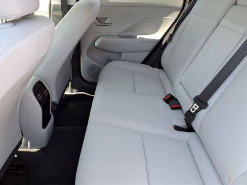 Certified 2025 Hyundai Kona SEL FWD image 11
