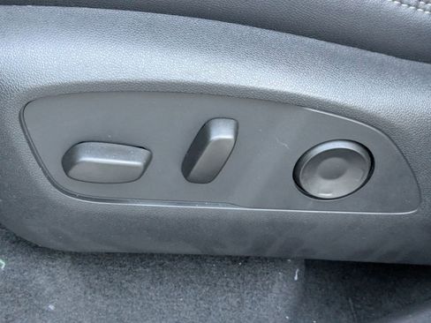 New 2026 Chevrolet Traverse High Country image 19