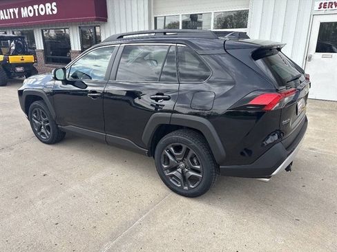 Used 2022 Toyota RAV4 Adventure w/ Convenience Package AWD/4WD image 12