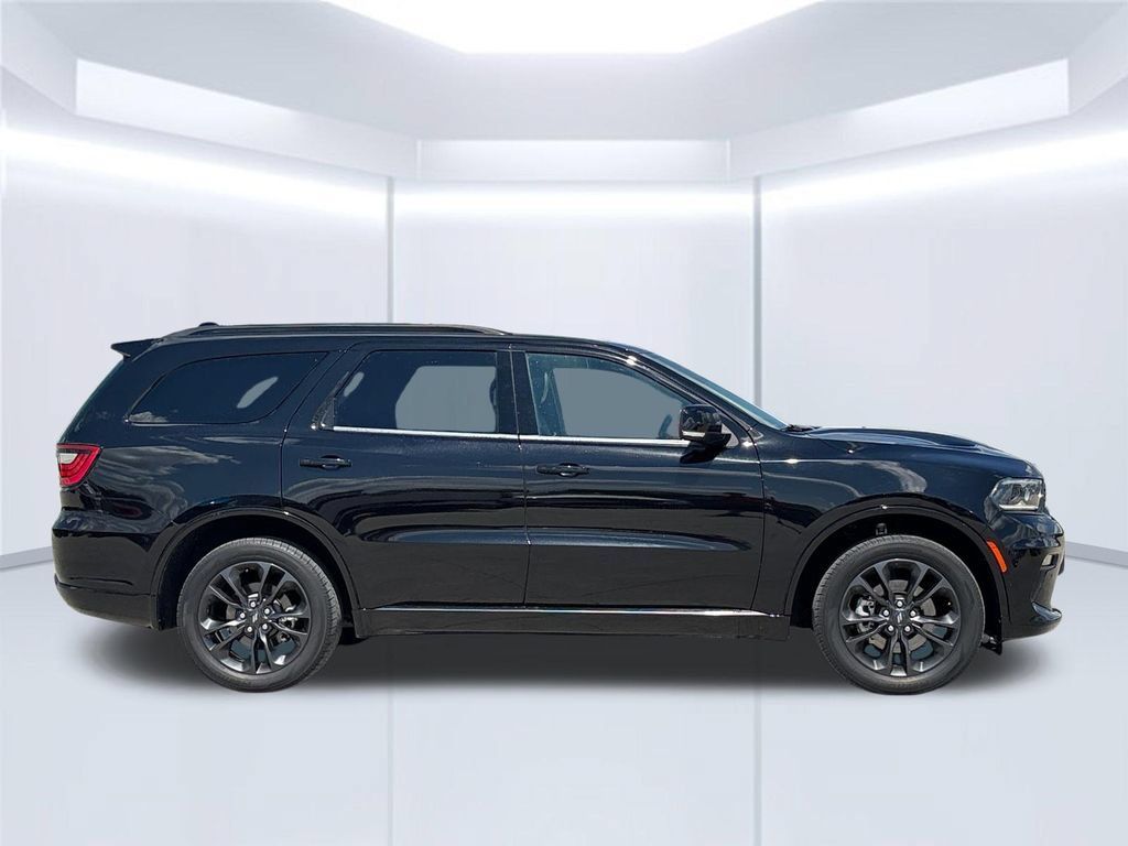 Used 2023 Dodge Durango GT AWD/4WD image 9