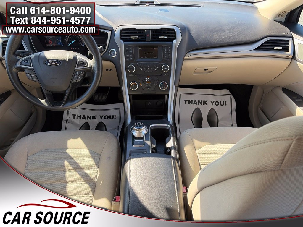 Used 2018 Ford Fusion SE FWD image 10