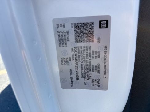 Used 2025 Chevrolet Express 2500 Extended w/ Driver Convenience Package RWD image 33