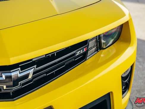 Used 2013 Chevrolet Camaro ZL1 image 14