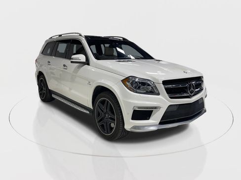 Used 2016 Mercedes-Benz GL 63 AMG 4MATIC w/ Accessory Chrome Package image 6