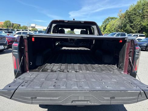 Used 2025 GMC Sierra EV Denali AWD/4WD image 54