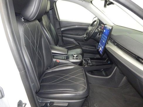 Used 2021 Ford Mustang Mach-E Select w/ Comfort/Technology Package image 19