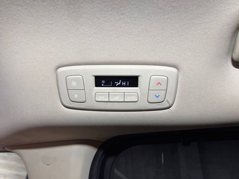 Used 2022 Kia Carnival SX w/ Paint Protection Package image 33