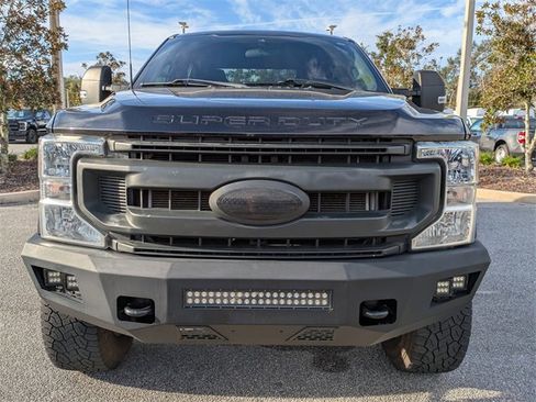 Used 2021 Ford F250 XLT w/ FX4 Off-Road Package image 9