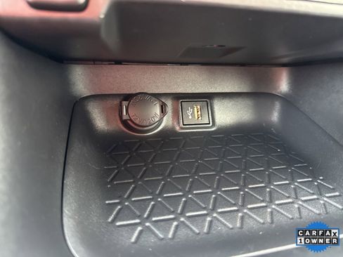 Certified 2025 Toyota RAV4 XLE image 25