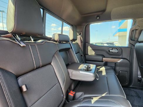 Used 2019 Chevrolet Silverado 1500 High Country AWD/4WD image 25