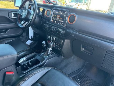 Used 2022 Jeep Gladiator Mojave w/ LED Lighting Group image 13