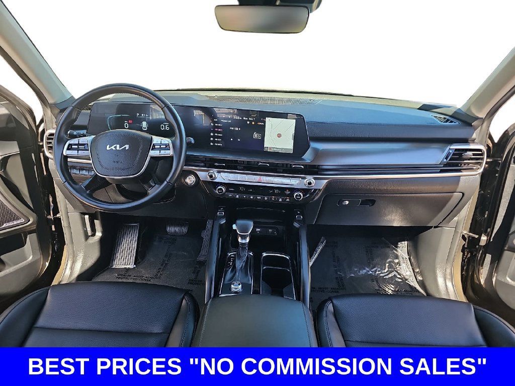 Used 2025 Kia Telluride S FWD image 9